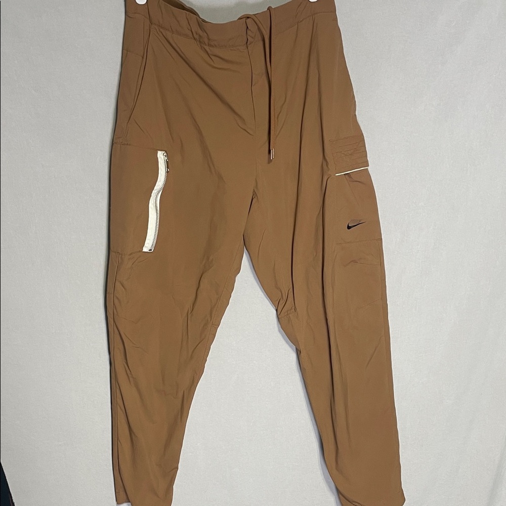 Nike Men's Brown Jogger Pants